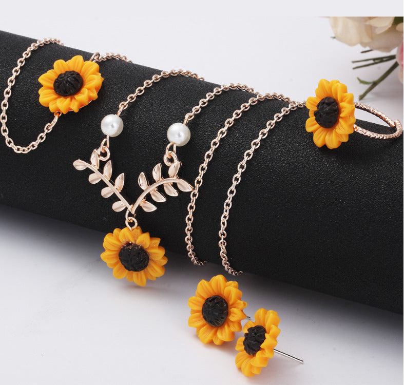 Wholesale Sunflower Necklaces